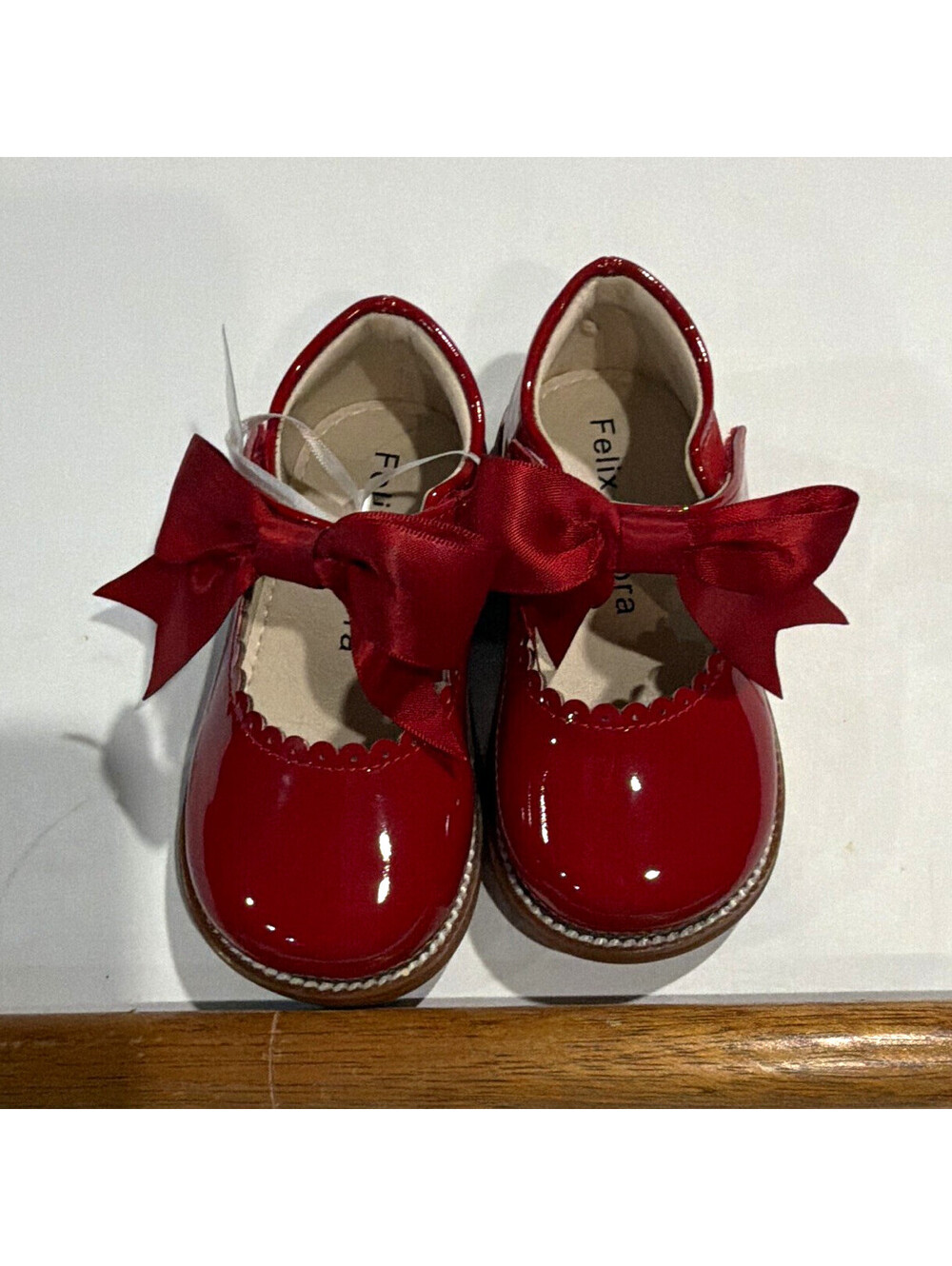 Felix & Flora Girls Red Patent Mary Jane Dress Shoes Bow Hook & Loop US 5